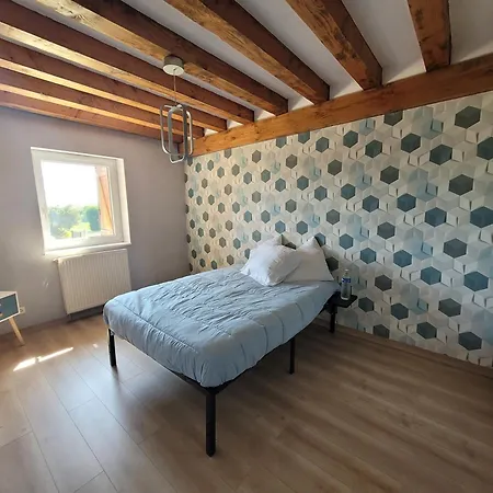 Holiday home Du Bon Temps Valprivas